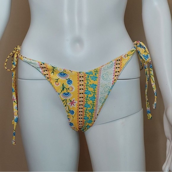 Reversible Yellow Floral High Cut Cheeky Bikini Bathing Suit Bottoms Small NWOT - Picture 2 of 8